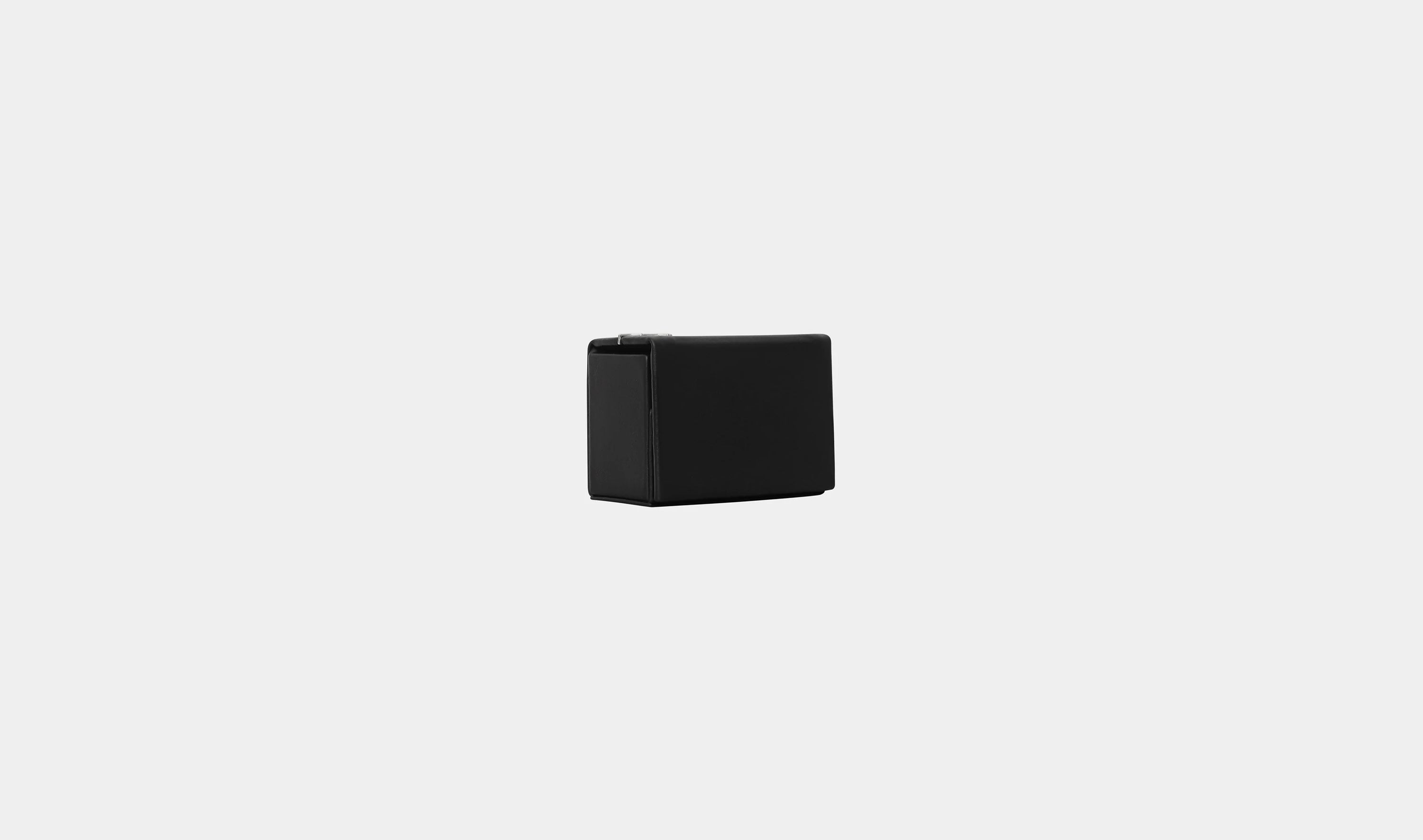 HELIOT EMIL COROLLA WALLET – YELINA OPHIS HELIOT EMIL COROLLA WALLET – YELINA OPHIS