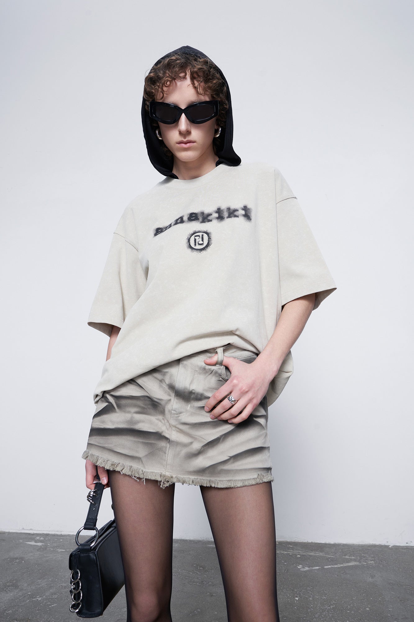 ANNAKIKI トップス ANNAKIKI Logo Fried Color Printed T-Shirt Light Apricot – YELINA OPHIS