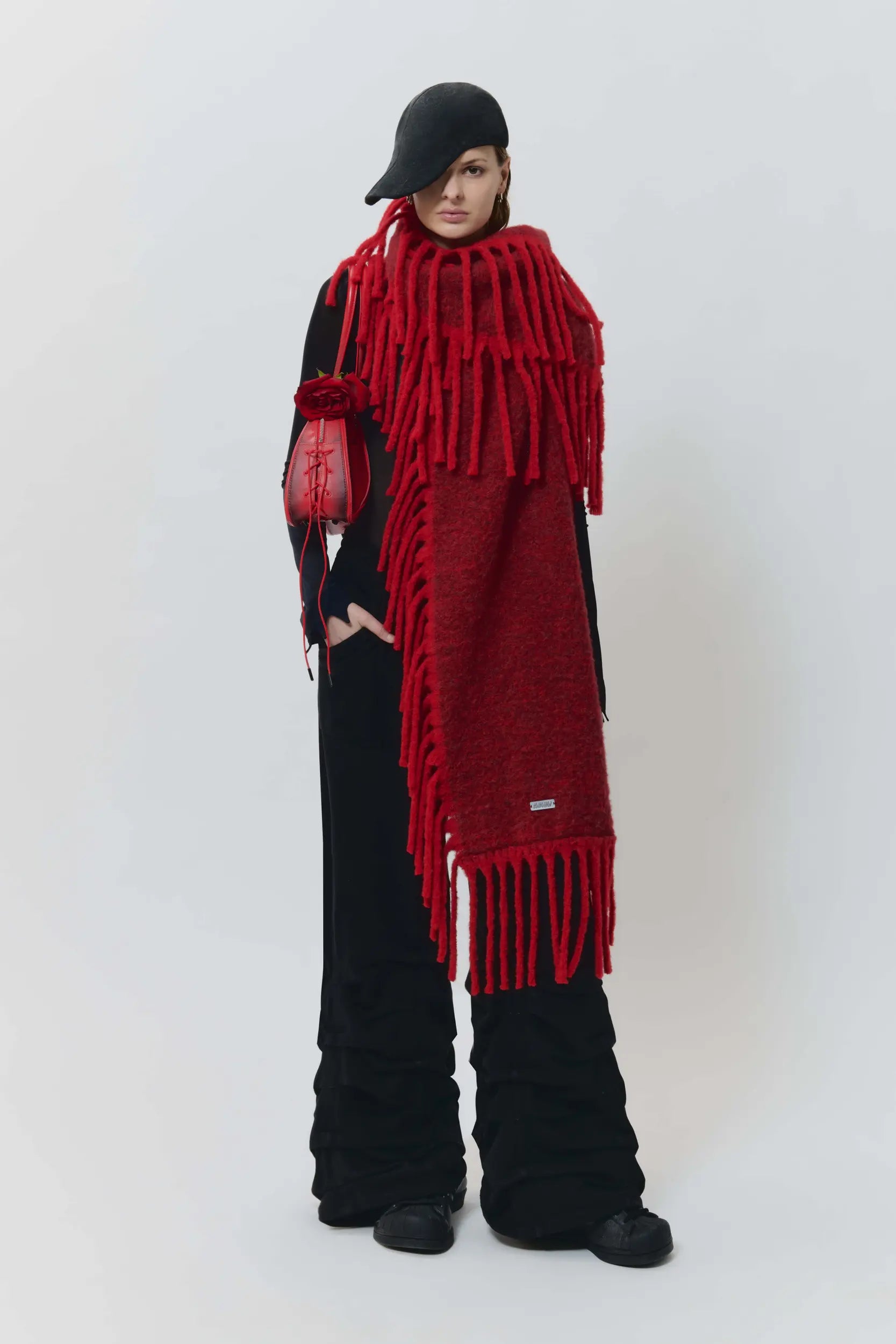 Avavav Centipede Scarf