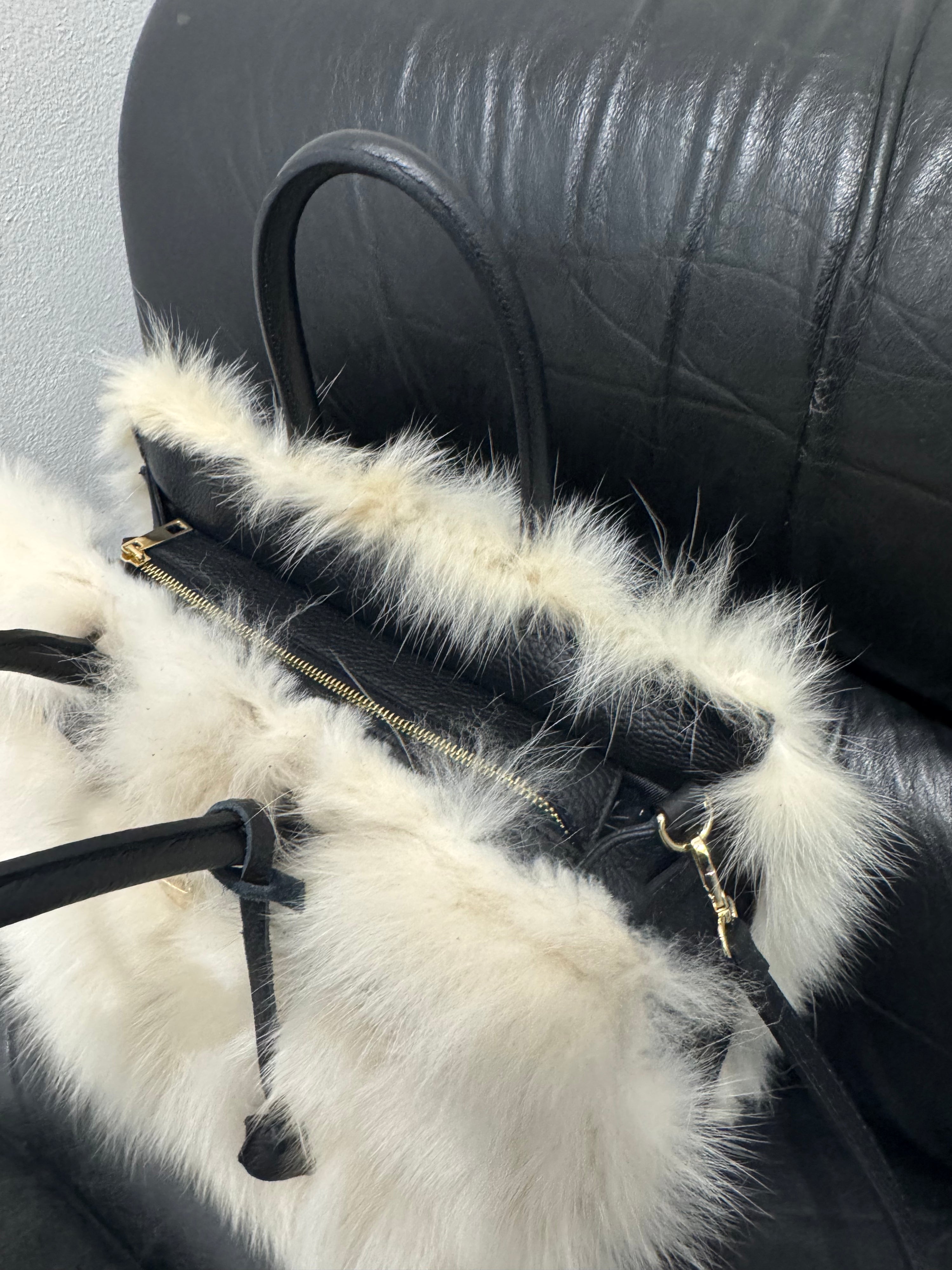 Yelina Selection - Furry Maxi Bag